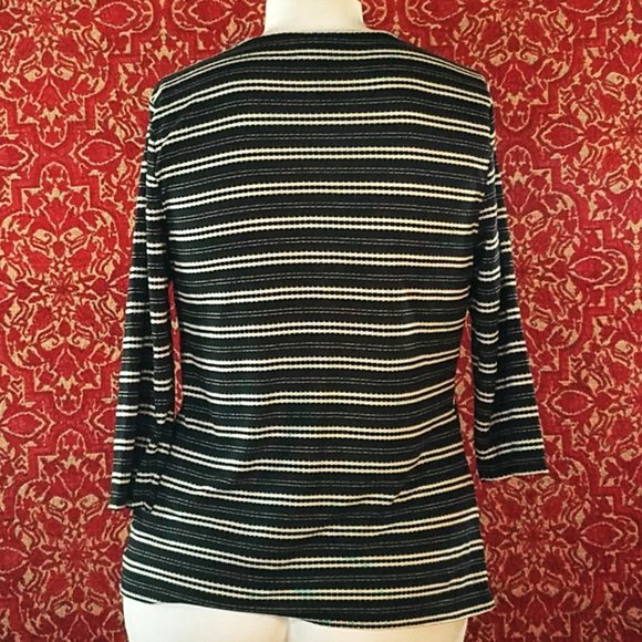 DANA BUCKMAN knit top L⤵️🕙 - Picture 6 of 9